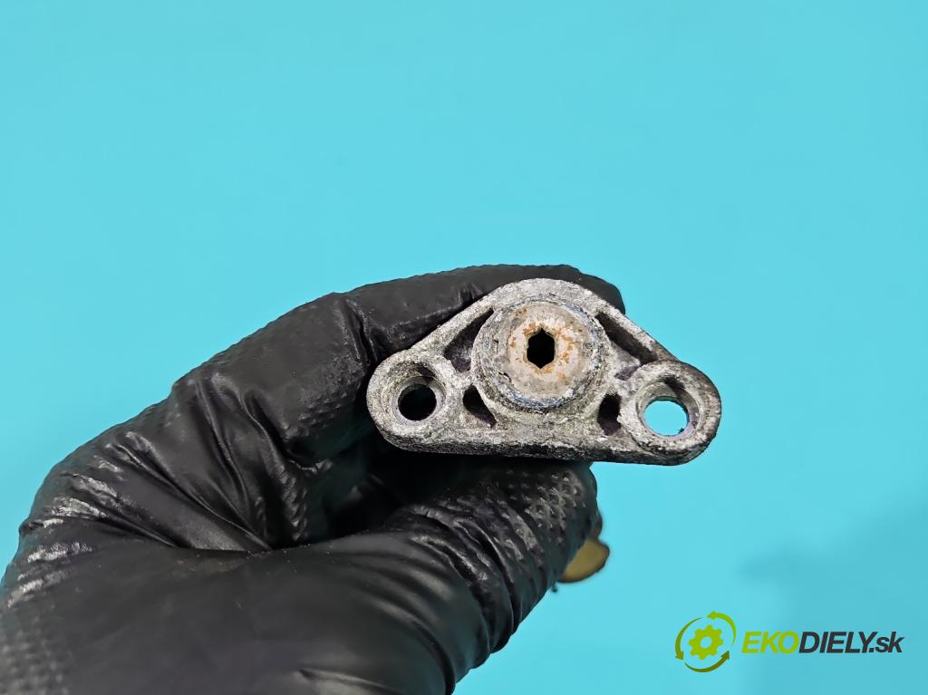 Ford Mondeo Mk3 2000-2007 2.0 16V 145 hp manual 107 kW 1999 cm3 5- zámek kapoty