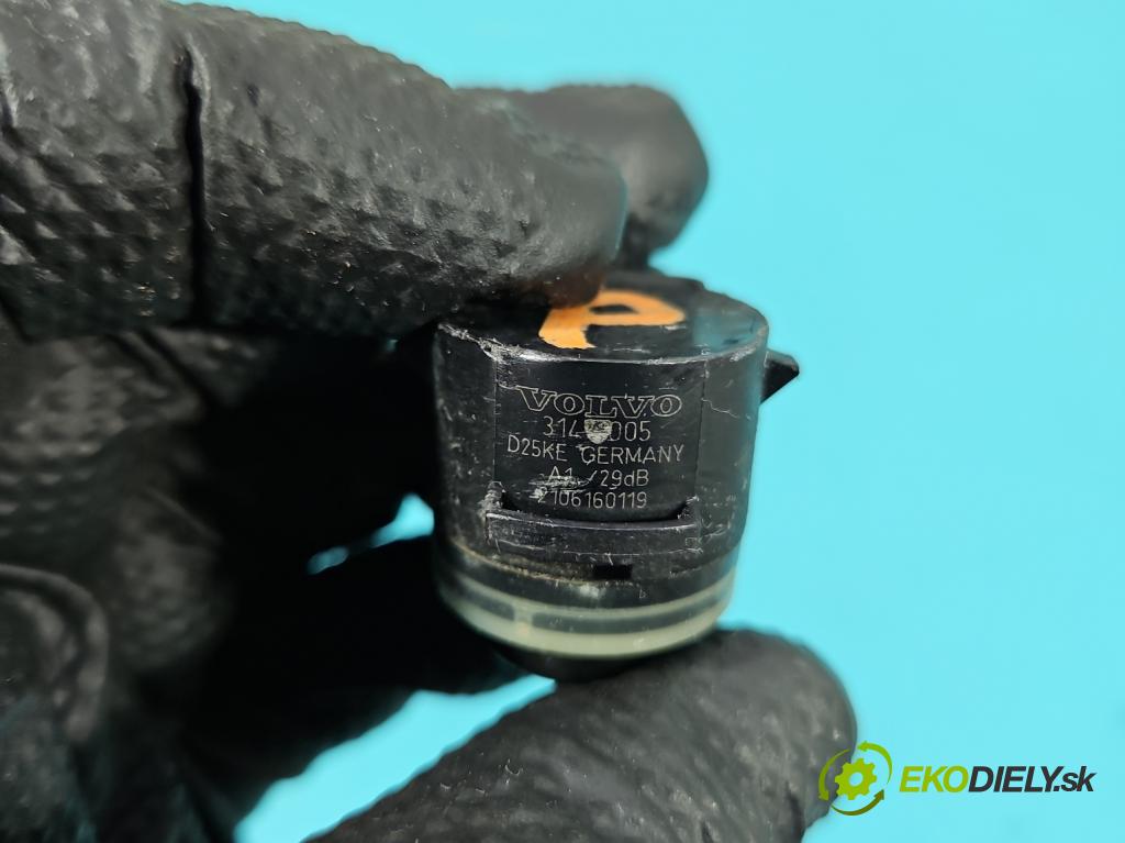 Volvo S90 II 2016- 2.0 T 320KM automatic 235 kW 1969 cm3 4- snímač parkování 31471011