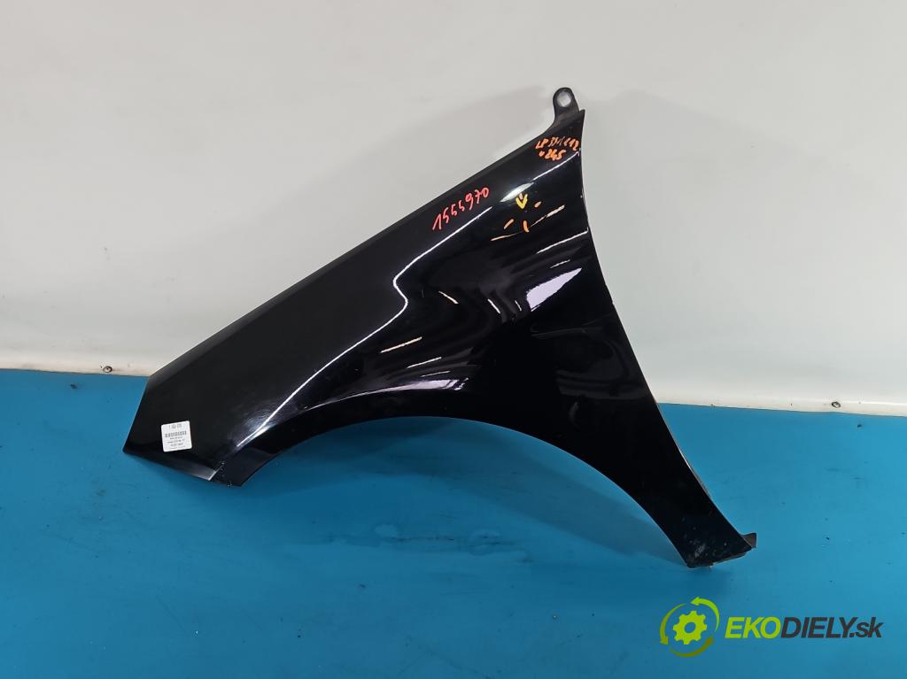 Mercedes B W245 2005-2011 2.0 CDI 109 HP manual 80 kW 1992 cm3 5- blatník predné ľavý  (Blatník predný ľavý)