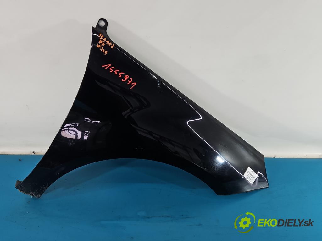 Mercedes B W245 2005-2011 2.0 CDI 109 HP manual 80 kW 1992 cm3 5- blatník predné pravý  (Kľučka dverí ostatné)