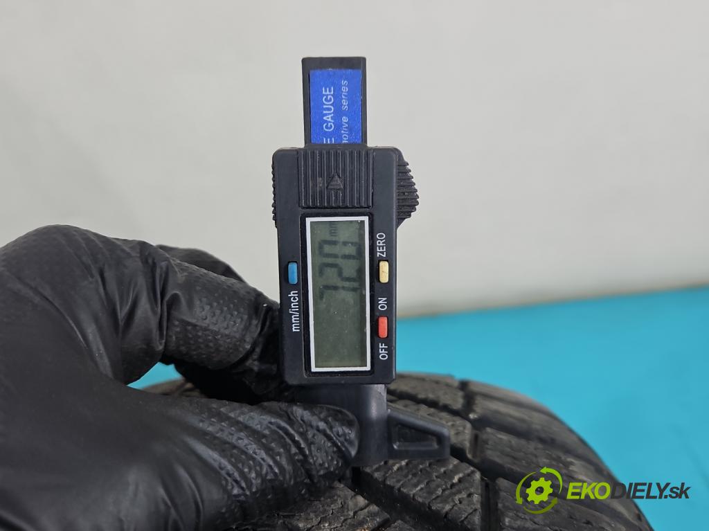 Mitsubishi Outlander I 2003-2006 2.0 16V 136 HP manual 100 kW 1997 cm3 5- pneumatika zimné 4ks komplet