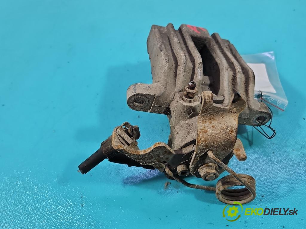 Vw Passat B5 1995-2005 1.9 tdi 90 HP manual 66 kW 1896 cm3 4- brzdič zadné pravý  (Kľučka dverí ostatné)