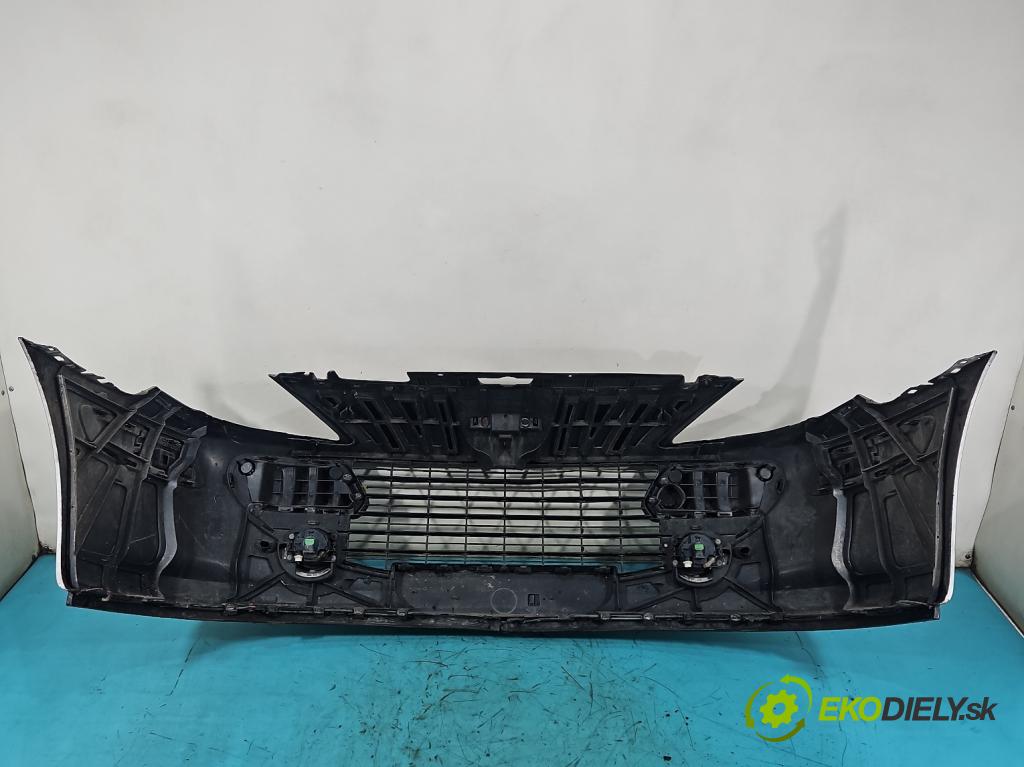 Peugeot 307 1.6 hdi 109 HP manual 80 kW 1560 cm3 5- nárazník predné  (Kľučka dverí ostatné)