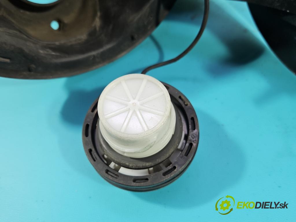 Jaguar XF II X260 2015- 3.0 V6 340KM: automatic 250 kW 2995 cm3 4- Klapka nádrže palivo  (Kľučka dverí ostatné)