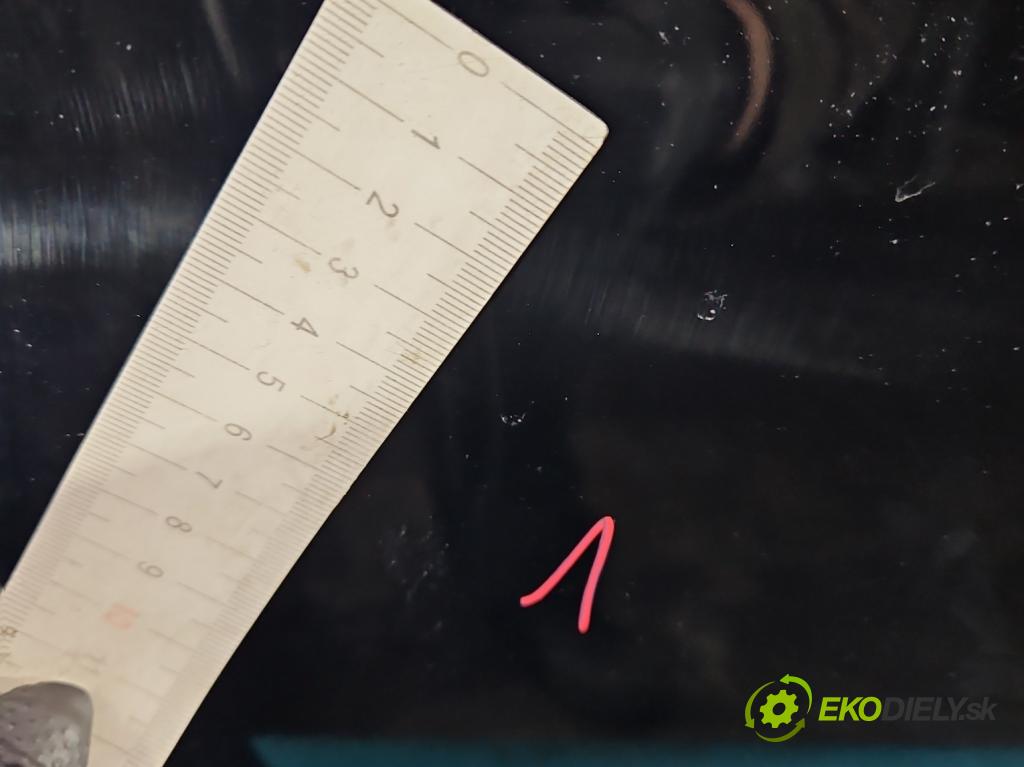 Peugeot 3008 II 2016-2023 1.5 hdi 131 hp automatic 96 kW 1499 cm3 5- dveře přední pravé  (Klika dveří ostatní)