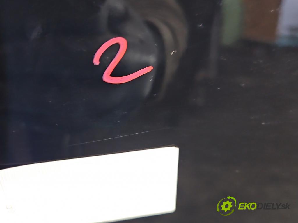 Peugeot 3008 II 2016-2023 1.5 hdi 131 HP automatic 96 kW 1499 cm3 5- dvere zadné ľavé  (Kľučka dverí ostatné)