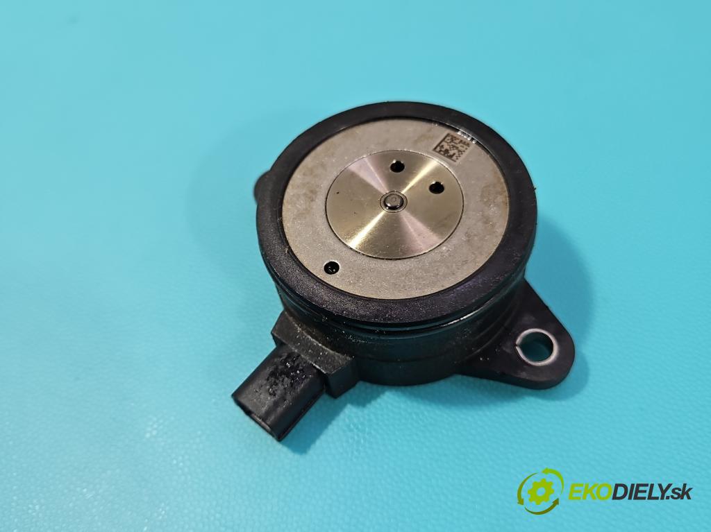 Jaguar XF II X260 2015- 3.0 V6 340KM automatic 250 kW 2995 cm3 4- snímač fází vačkový DX23-6M280-AA