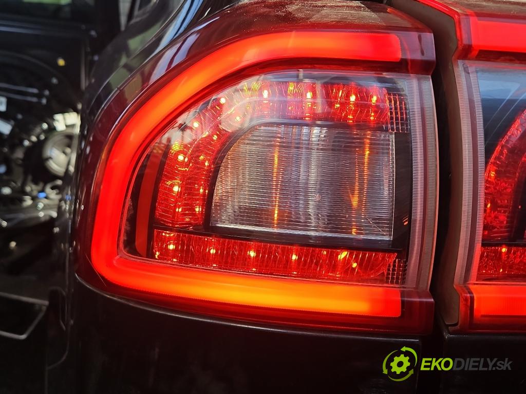 Kia Niro I 2016-2022 1.6 GDI 105 HP automatic 77 kW 1580 cm3 5- svetlo / reflektor zadné ľavé  (Kľučka dverí ostatné)