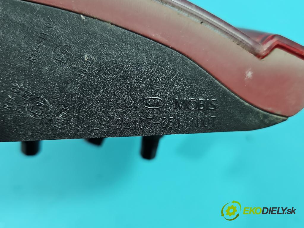 Kia Niro I 2016-2022 1.6 GDI 105 hp automatic 77 kW 1580 cm3 5- světlo zadní levé 92403-G5130 (Klika dveří ostatní)