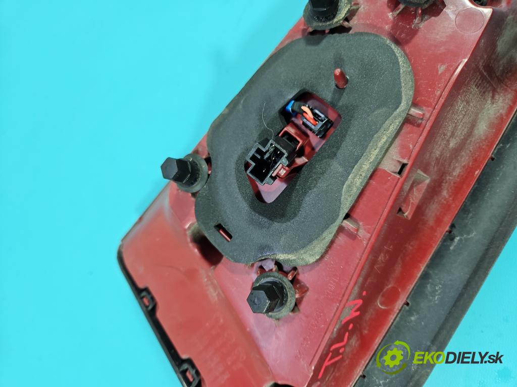 Kia Niro I 2016-2022 1.6 GDI 105 hp automatic 77 kW 1580 cm3 5- světlo zadní levé 92403-G5130 (Klika dveří ostatní)