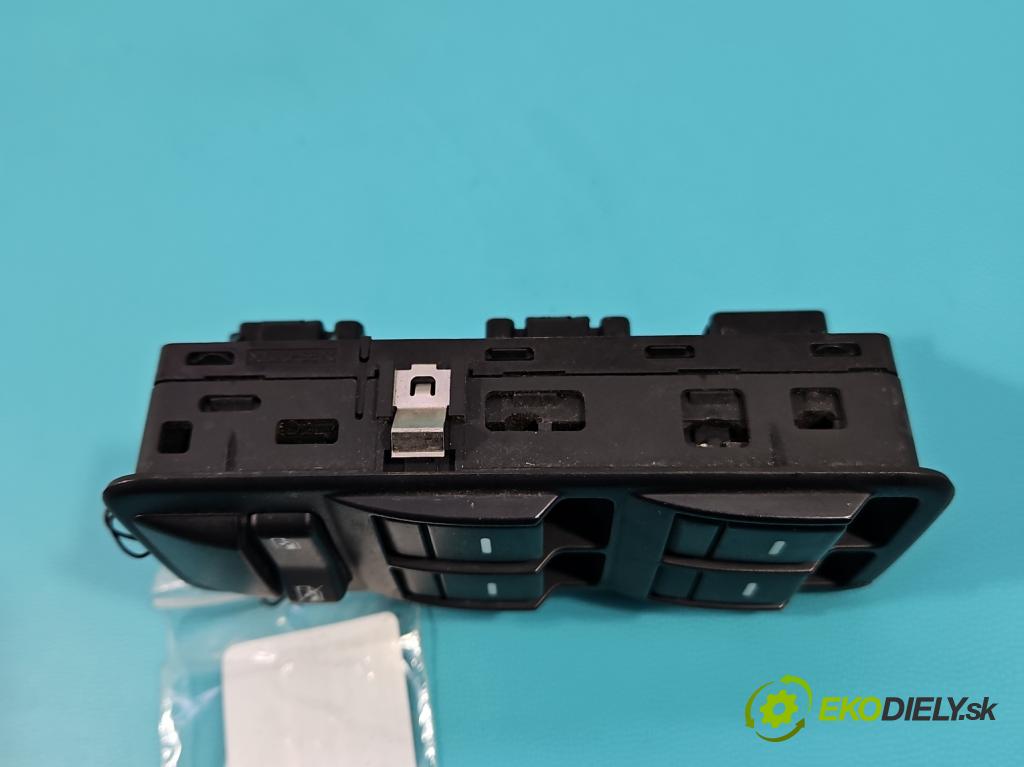 Land rover Range Rover sport I L320 3.6 TD V8 272 HP automatic 200 kW 3628 cm3 5- prepínač okien spätných zrkadiel