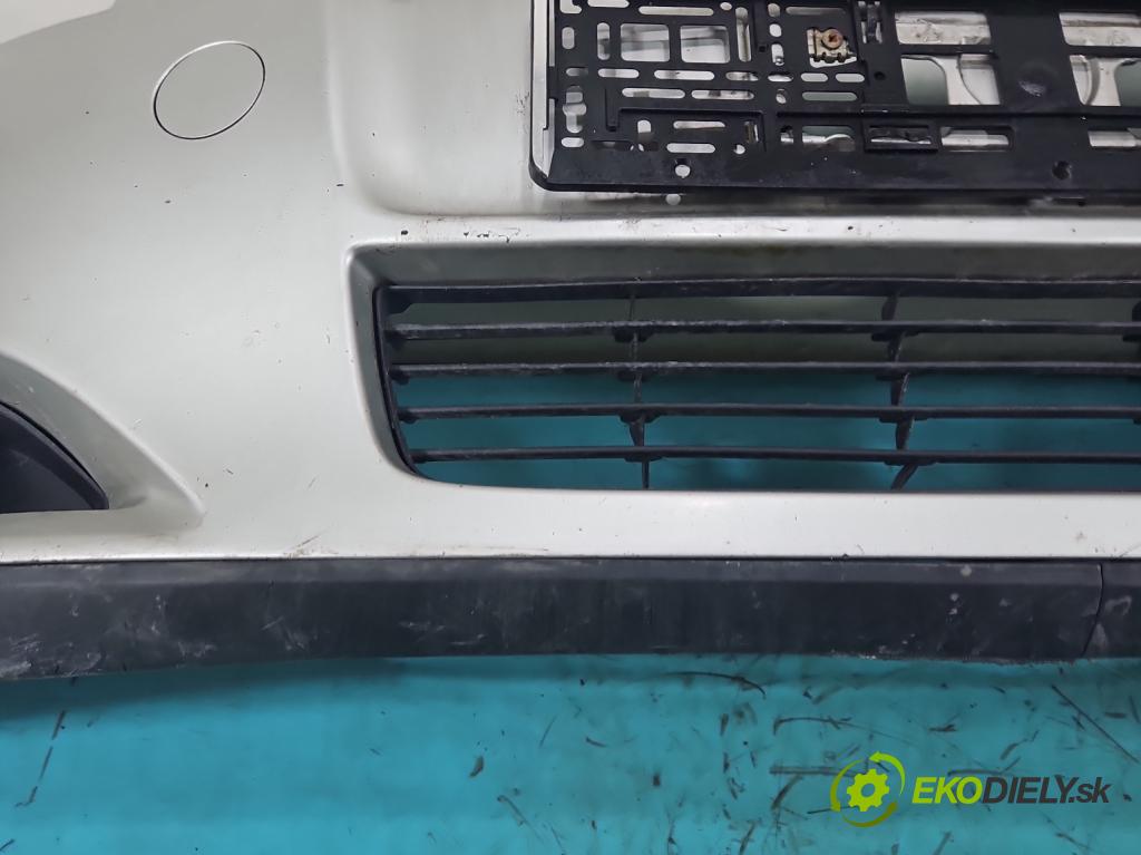 Toyota Auris I 2006-2013 2.0 D4D 126 HP manual 93 kW 1998 cm3 5- nárazník predné  (Kľučka dverí ostatné)