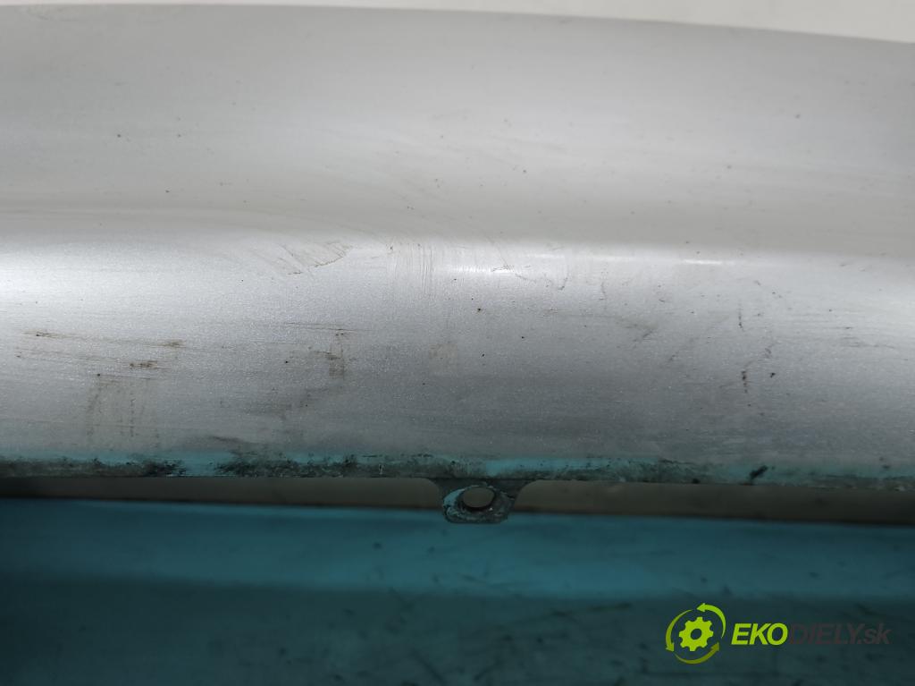 Toyota Auris I 2006-2013 2.0 D4D 126 hp manual 93 kW 1998 cm3 5- nárazník zadní 52159-02400 (Klika dveří ostatní)