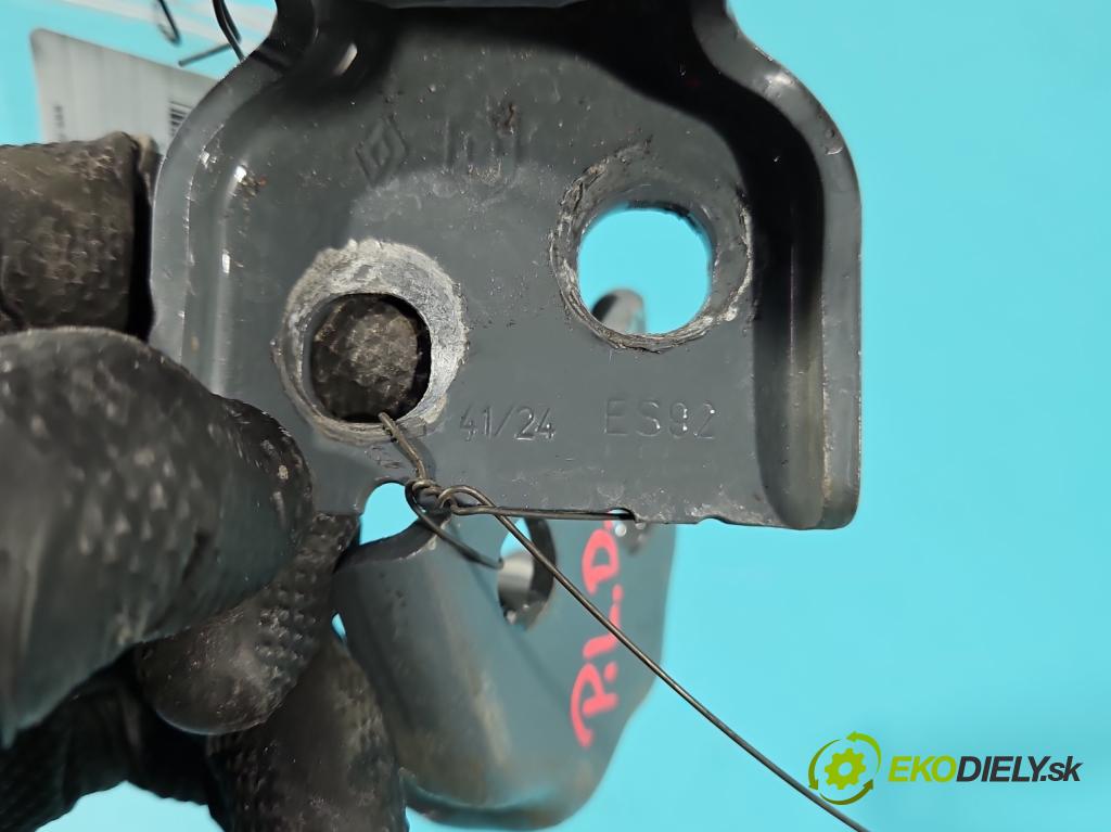 Renault Express 1.5 dci 95 hp manual 70 kW 1461 cm3 5- Závěs: dveře přední levý