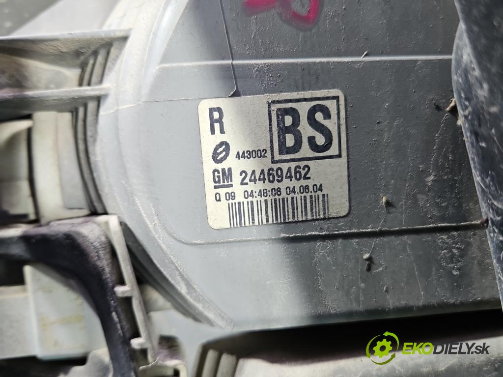 Opel Vectra C 2002-2008 1.9 cdti 150 hp manual 110 kW 1910 cm3 5- světlo zadní pravé 24469462 (Klika dveří ostatní)