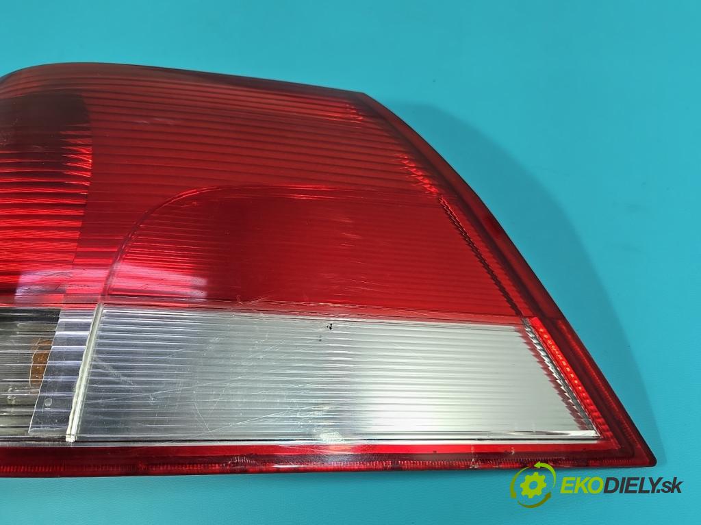 Opel Vectra C 2002-2008 1.9 cdti 150 hp manual 110 kW 1910 cm3 5- světlo zadní pravé 24469462 (Klika dveří ostatní)