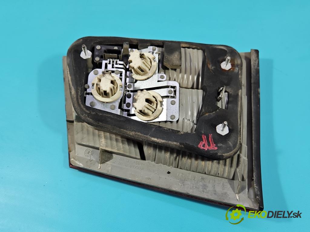 Opel Vectra C 2002-2008 1.9 cdti 150 hp manual 110 kW 1910 cm3 5- světlo zadní pravé 24469464 (Klika dveří ostatní)