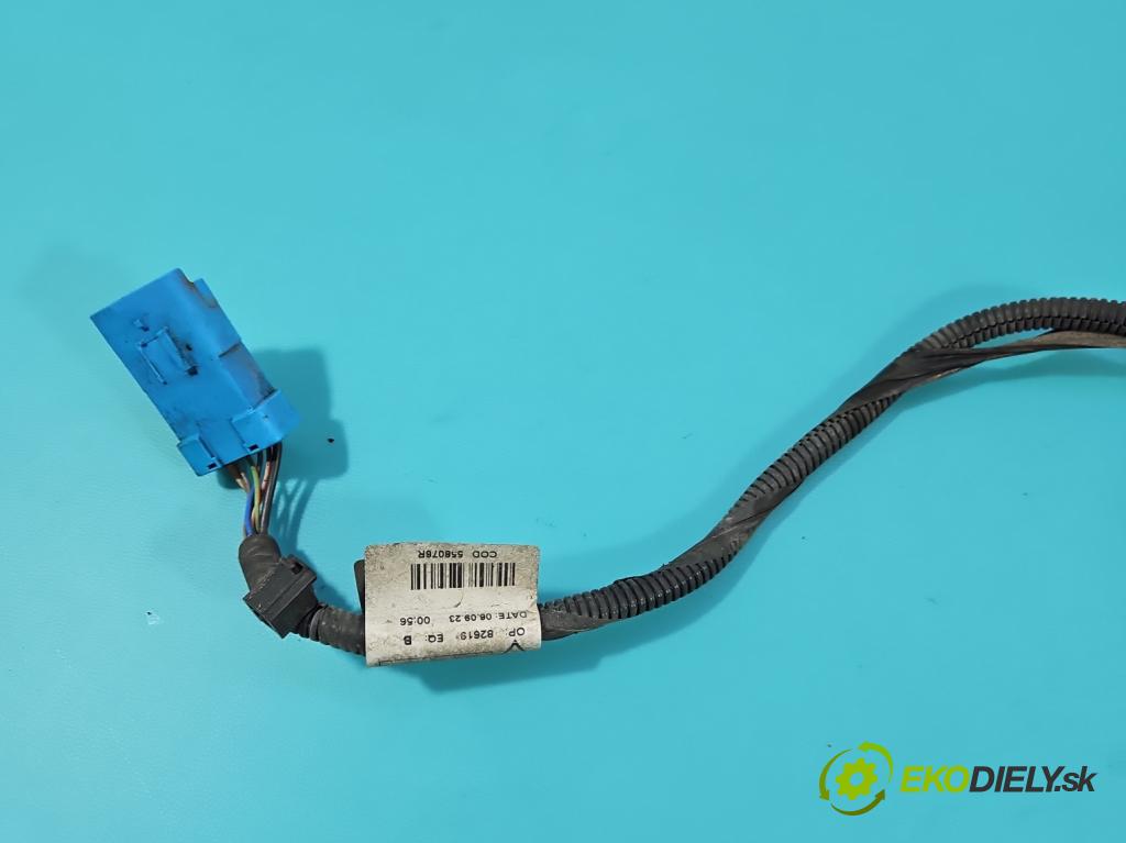 Renault Express 1.5 dci 95 hp manual 70 kW 1461 cm3 5- Balíček: 558076R