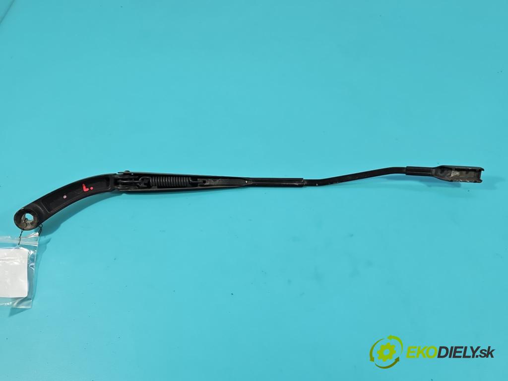 Renault Express 1.5 dci 95 hp manual 70 kW 1461 cm3 5- rameno stěrače levé 288817245R