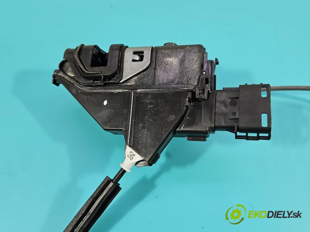 Peugeot 508 II 2018- 1.6 224hp automatic 165 kW 1598 cm3 5- zámok predné pravý 165205