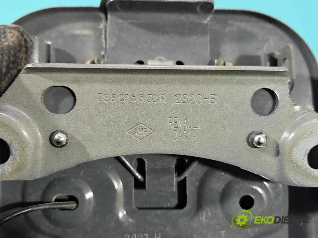 Renault Express 1.5 dci 95 hp manual 70 kW 1461 cm3 5- Klapka nalévání paliva  (Klika dveří ostatní)