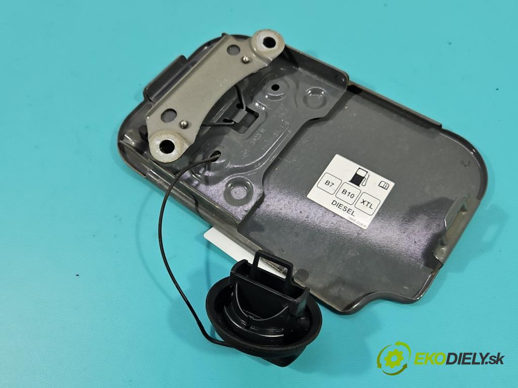 Renault Express 1.5 dci 95 hp manual 70 kW 1461 cm3 5- Klapka nalévání paliva  (Klika dveří ostatní)