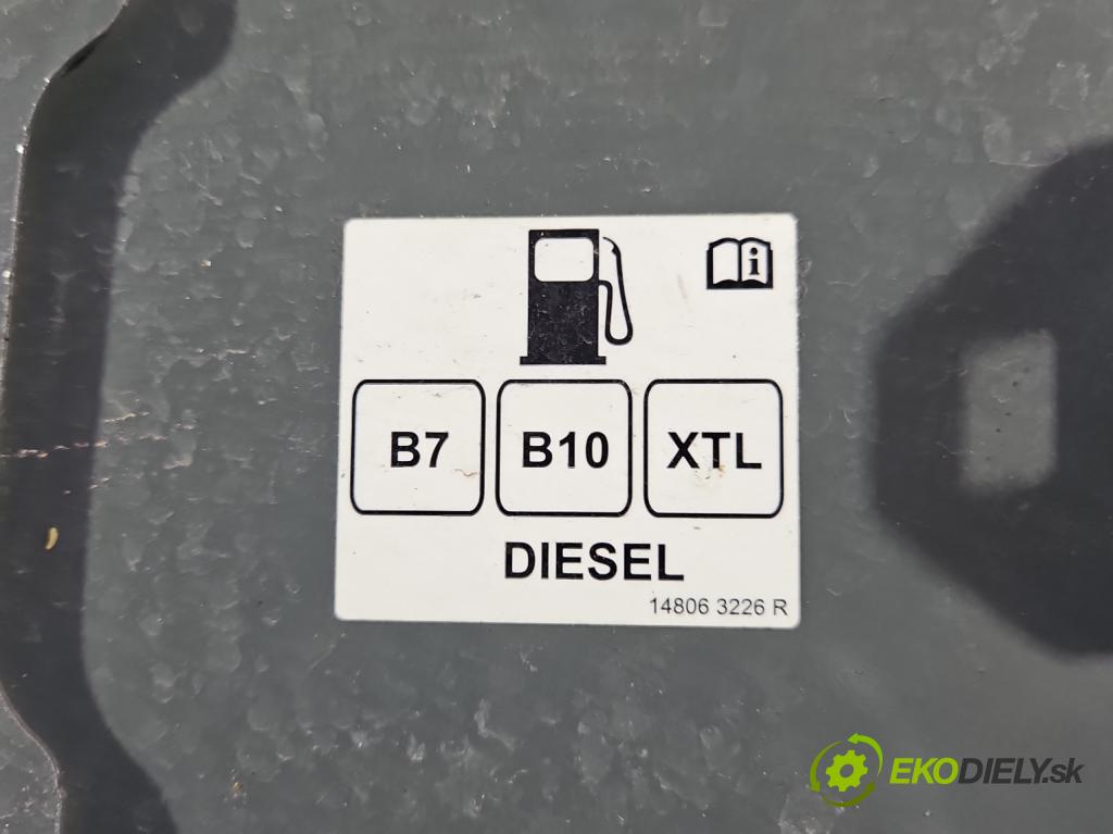 Renault Express 1.5 dci 95 hp manual 70 kW 1461 cm3 5- Klapka nalévání paliva  (Klika dveří ostatní)