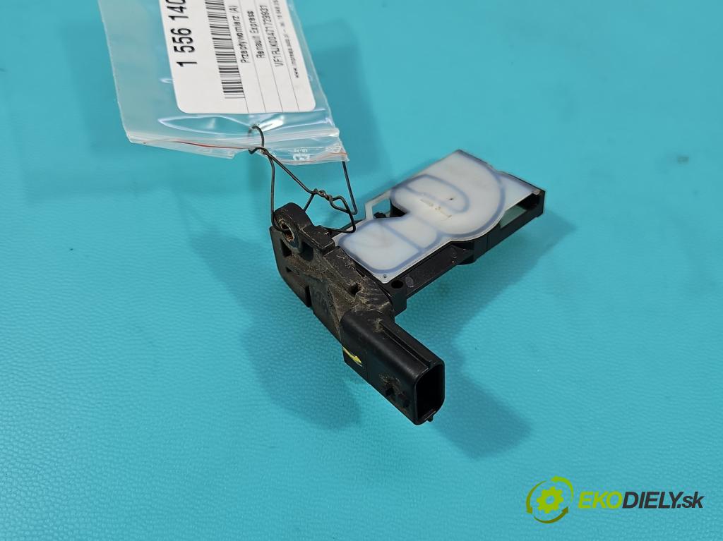 Renault Express 1.5 dci 95 HP manual 70 kW 1461 cm3 5- průtokoměr: AFH60M-51A (Váha vzduchu)