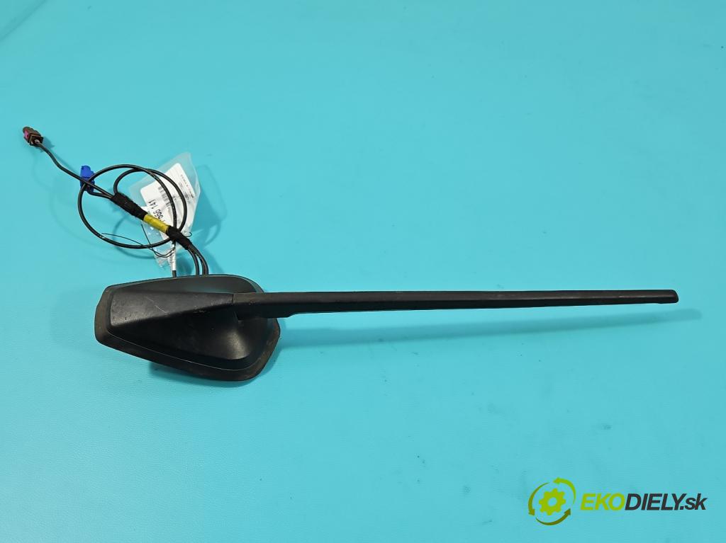 Renault Express 1.5 dci 95 HP manual 70 kW 1461 cm3 5- Antena 282160241R