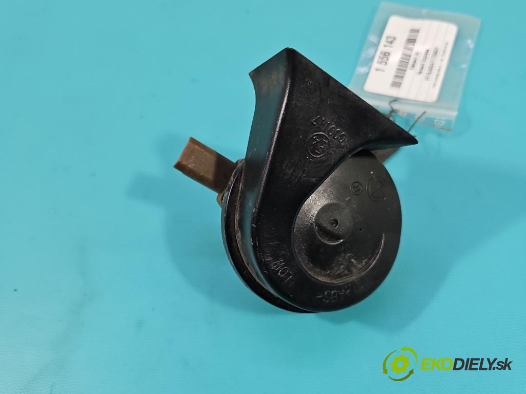 Renault Express 1.5 dci 95 HP manual 70 kW 1461 cm3 5- Klakson: 256100483R