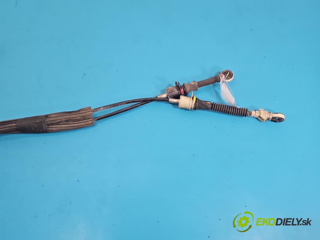 Renault Express 1.5 dci 95 hp manual 70 kW 1461 cm3 5- kulisa změny stupňová 341018156R (Řadicí páka (kulisa) )