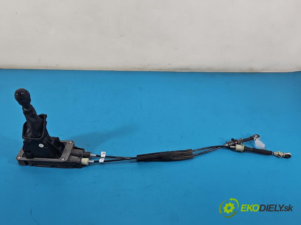 Renault Express 1.5 dci 95 hp manual 70 kW 1461 cm3 5- kulisa změny stupňová 341018156R (Řadicí páka (kulisa) )