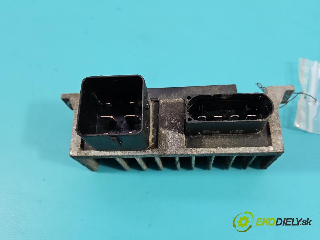 Renault Express 1.5 dci 95 HP manual 70 kW 1461 cm3 5- Relé: ventilátoru 271202380R-A