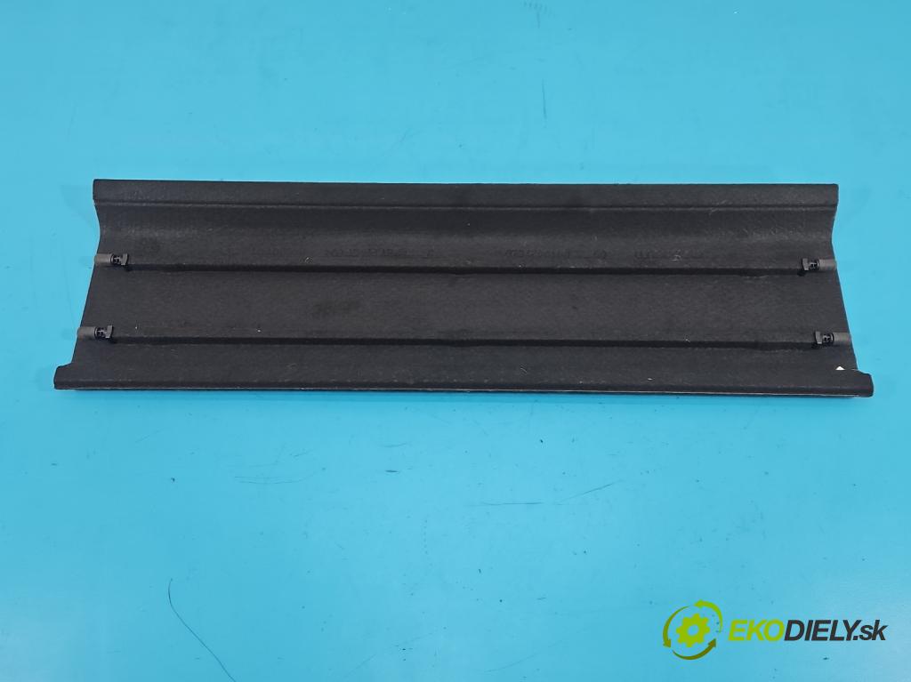 Peugeot 508 II 2018- 1.6 224 hp automatic 165 kW 1598 cm3 5- pláto zadní 98134276ZD (Kryt zavazadlového prostoru)