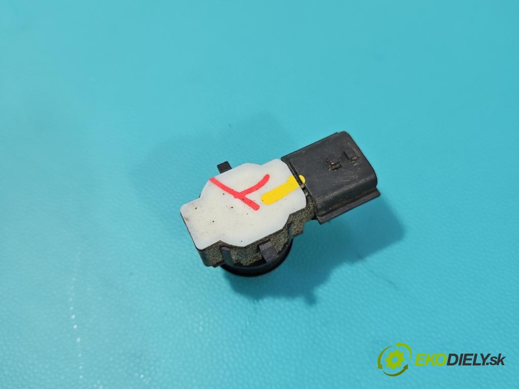 Renault Express 1.5 dci 95 hp manual 70 kW 1461 cm3 5- snímač parkování 0263023998