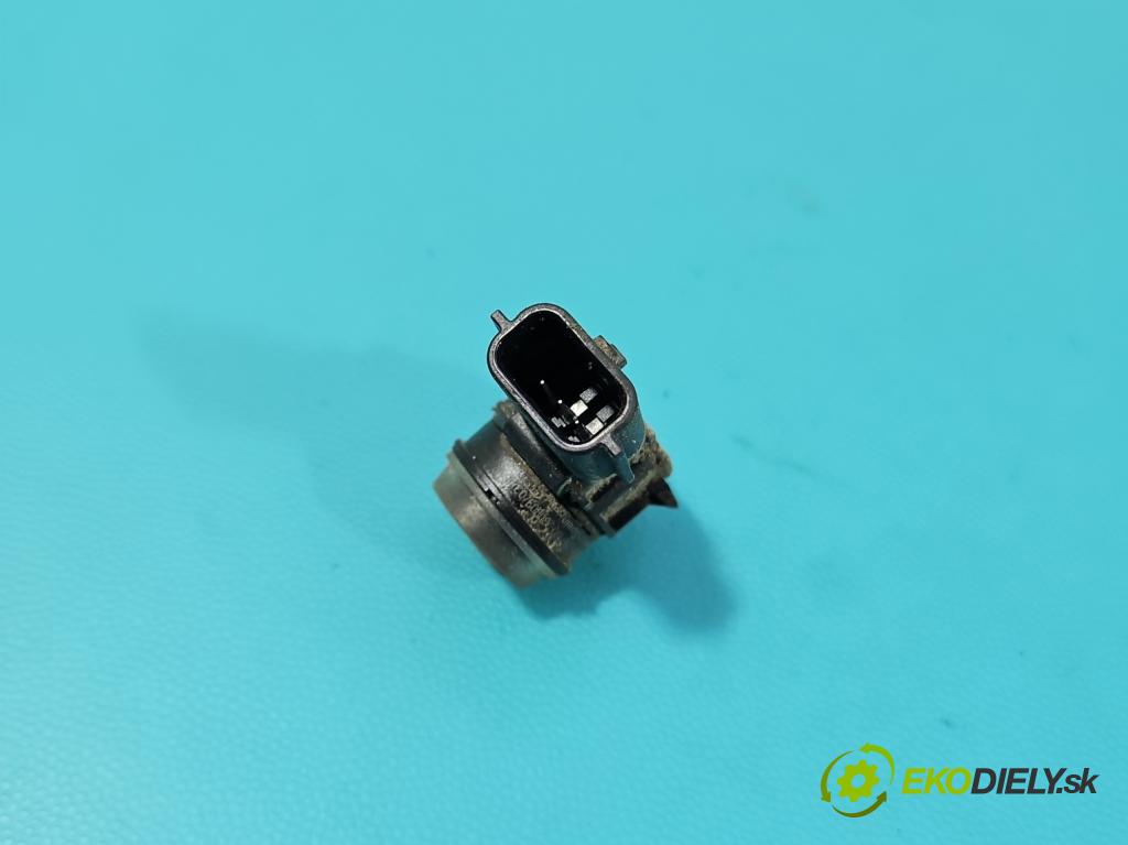 Renault Express 1.5 dci 95 hp manual 70 kW 1461 cm3 5- snímač parkování 0263023998