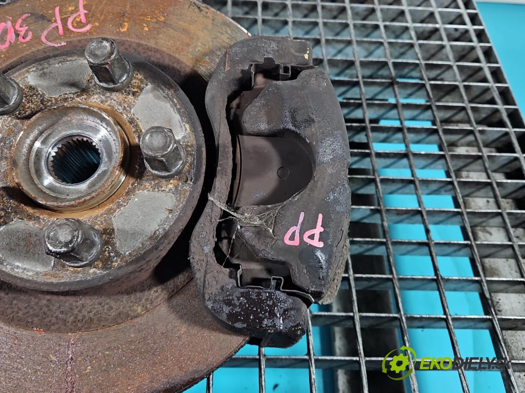 Nissan Qashqai I J10 2006-2013 1.6 16V 117 HP manual 86 kW 1598 cm3 5- brzdič predné pravý  (Kľučka dverí ostatné)