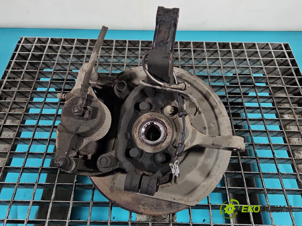 Nissan Qashqai I J10 2006-2013 1.6 16V HR16DE: 117 HP manual 86 kW 1598 cm3 5- náboj pravé  (Náboj kolesa)