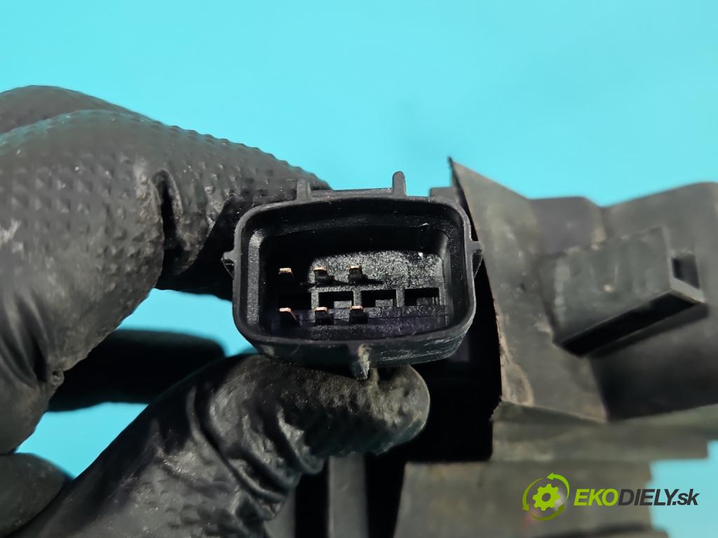 Fiat Croma II 2005-2010 1.9 jtd 120 HP manual 88 kW 1910 cm3 5- zámok predné ľavý 51780201