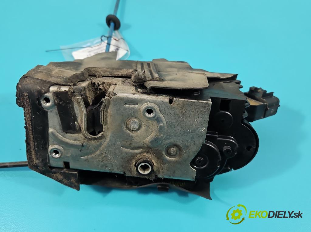 Fiat Croma II 2005-2010 1.9 jtd 120 HP manual 88 kW 1910 cm3 5- zámok predné ľavý 51780201