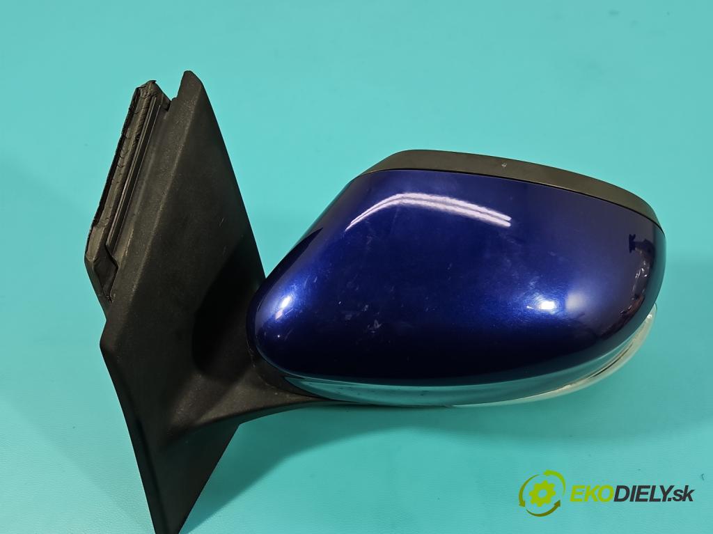 Ford Focus Mk3 2010-2018 1.6 tdci 95 HP manual 70 kW 1560 cm3 5- zrkadlo ľavé  (Kľučka dverí ostatné)