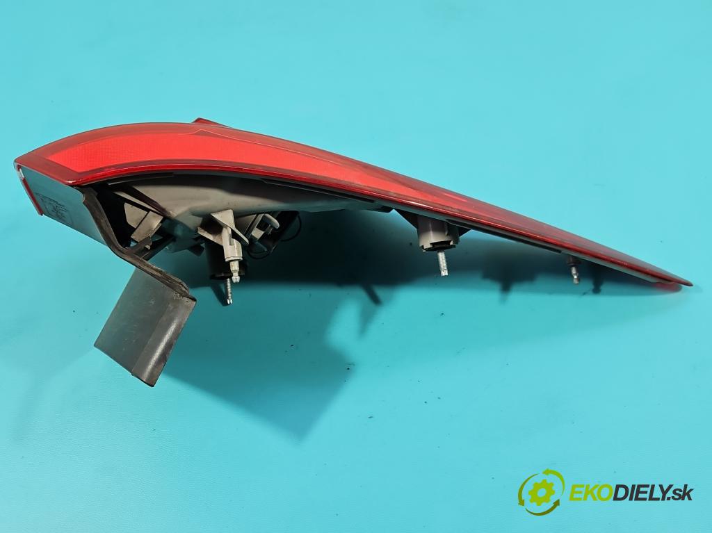 Ford Focus Mk3 2010-2018 1.6 tdci 95 hp manual 70 kW 1560 cm3 5- světlo zadní levé F1EB-13405-D (Klika dveří ostatní)