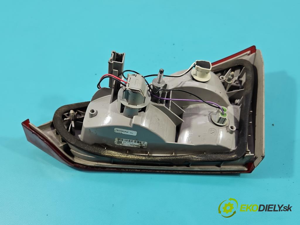 Ford Focus Mk3 2010-2018 1.6 tdci 95 hp manual 70 kW 1560 cm3 5- světlo zadní levé F1EB-13A603-BA (Klika dveří ostatní)