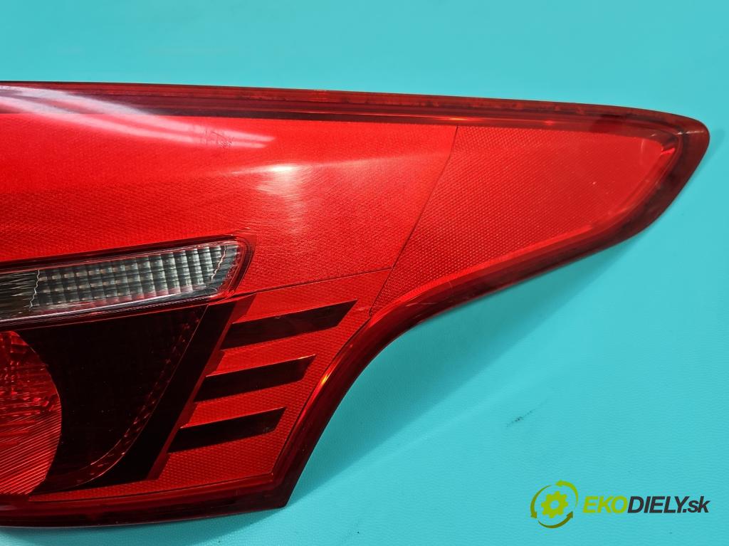Ford Focus Mk3 2010-2018 1.6 tdci 95 hp manual 70 kW 1560 cm3 5- světlo zadní pravé F1EB-13404-D (Klika dveří ostatní)