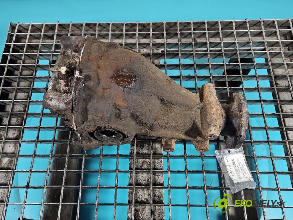 Mitsubishi Outlander I 2003-2006 2.0 16V 136 HP manual 100 kW 1997 cm3 5- Most: zadní: T01NQ0566