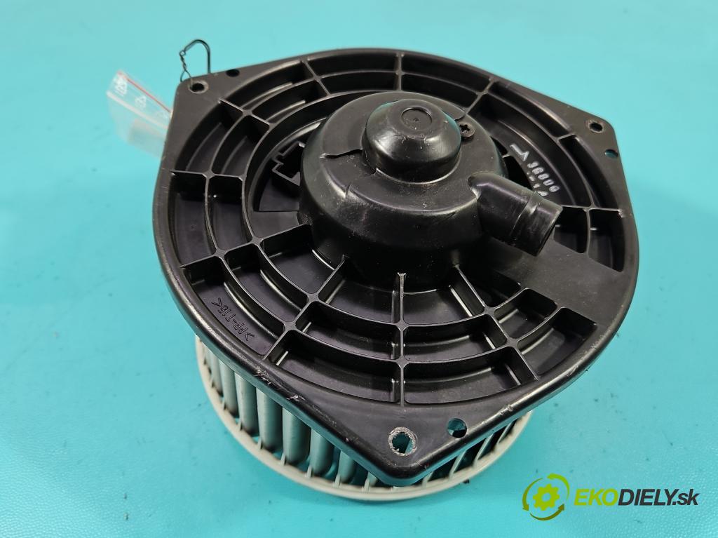 Honda Fr-v 2.2 i-ctdi: 140 HP manual 103 kW 2204 cm3 5- ventilátor vzduchu