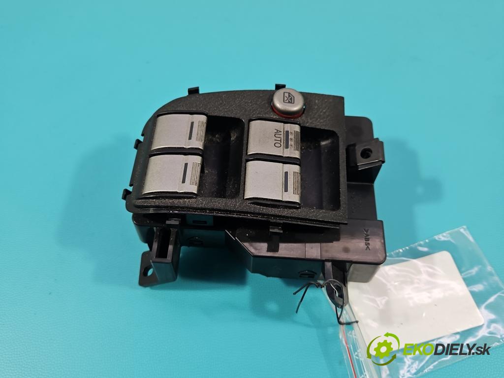 Honda Fr-v 2.2 i-ctdi: 140 HP manual 103 kW 2204 cm3 5- prepínač okien spätných zrkadiel SJD-G010B