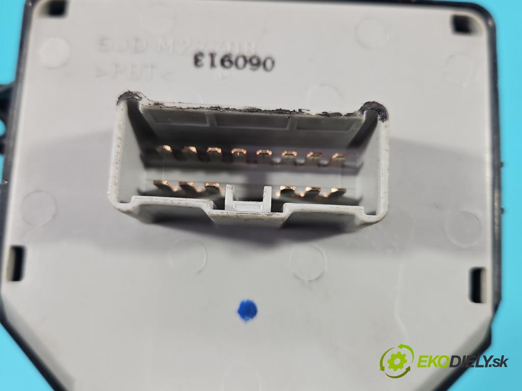 Honda Fr-v 2.2 i-ctdi: 140 HP manual 103 kW 2204 cm3 5- prepínač okien spätných zrkadiel SJD-G010B