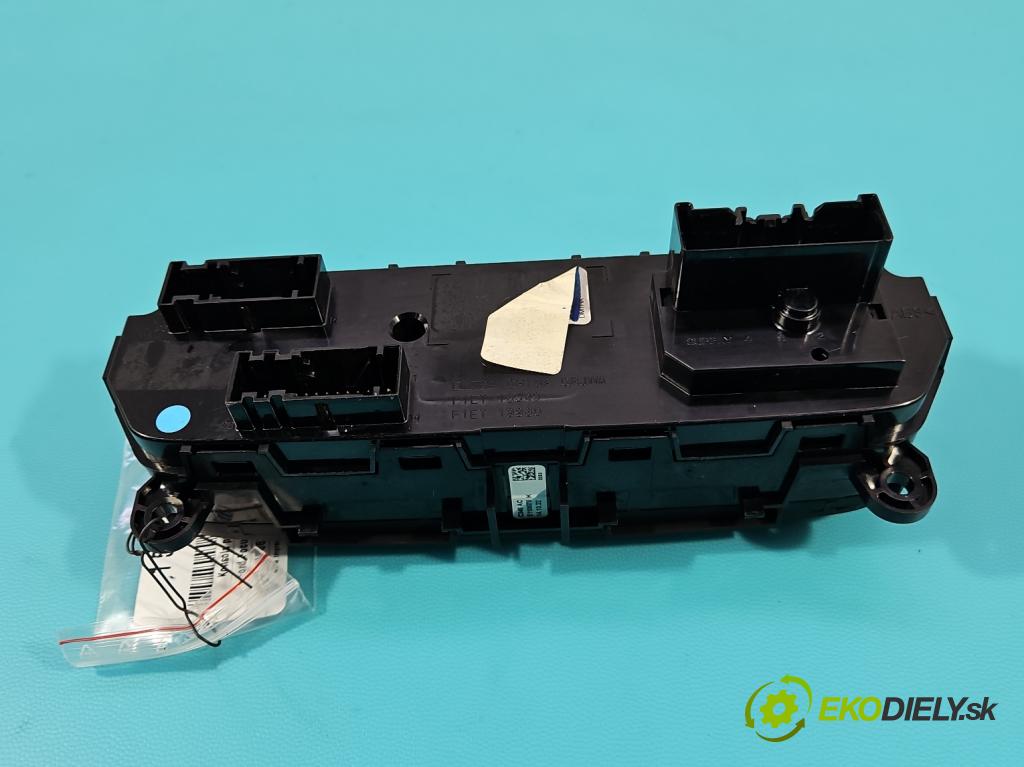 Ford Focus Mk3 2010-2018 1.6 tdci 95 hp manual 70 kW 1560 cm3 5- palubní deska panel topení F1ET-19980-AE