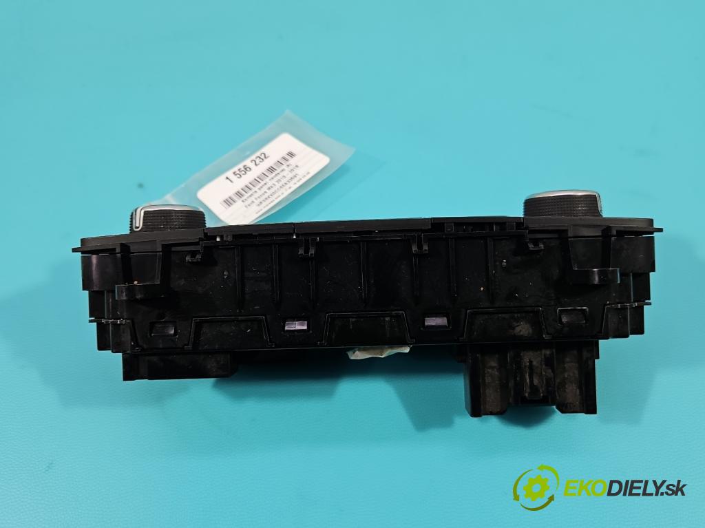 Ford Focus Mk3 2010-2018 1.6 tdci 95 hp manual 70 kW 1560 cm3 5- palubní deska panel topení F1ET-19980-AE